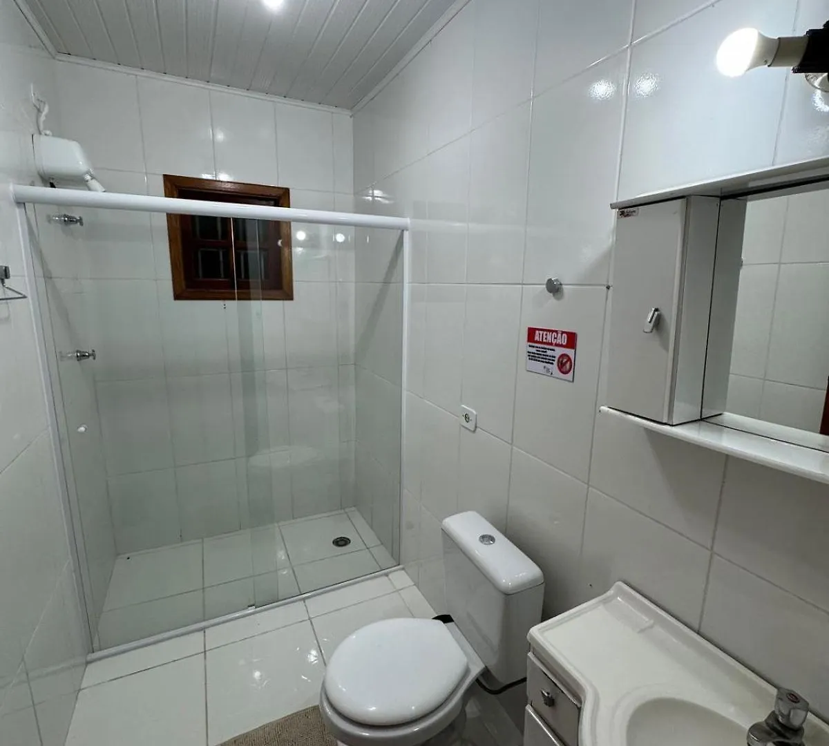 Pousada Pinheiro Real Campos do Jordao 2*,