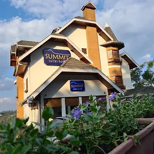 3* Hotel Summit Suítes